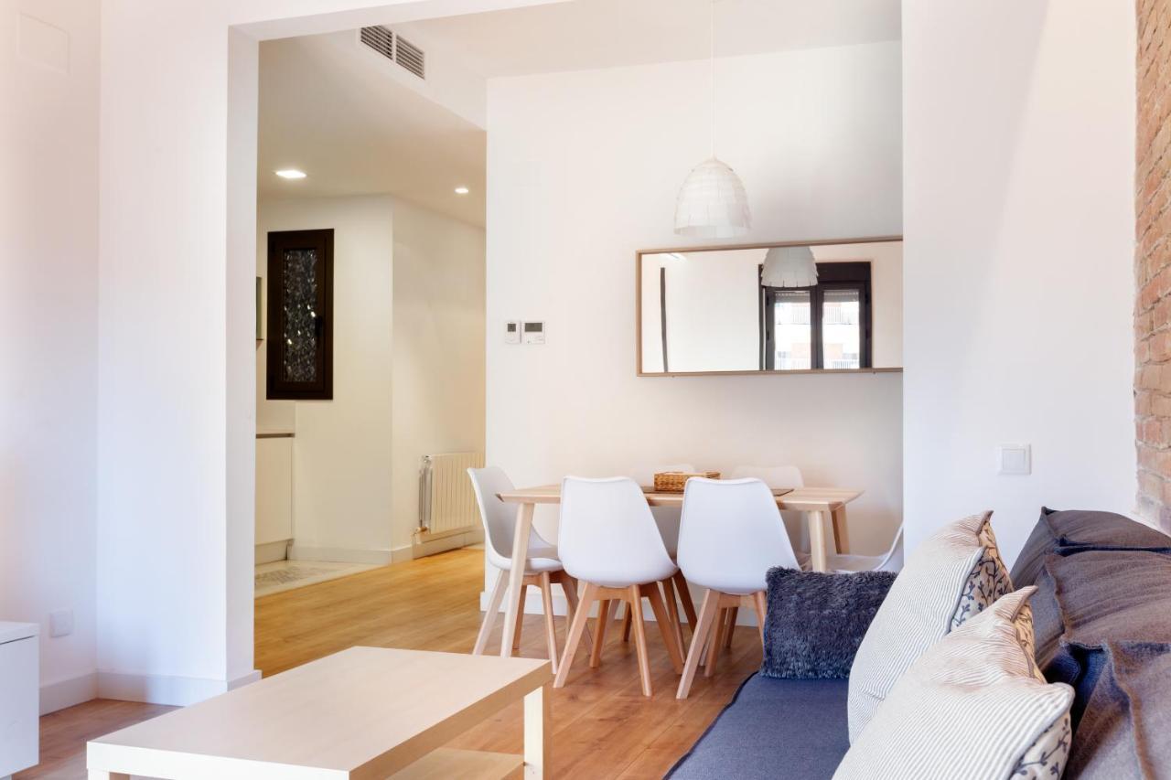 Akira Flats Urgell Apartment 바르셀로나 외부 사진